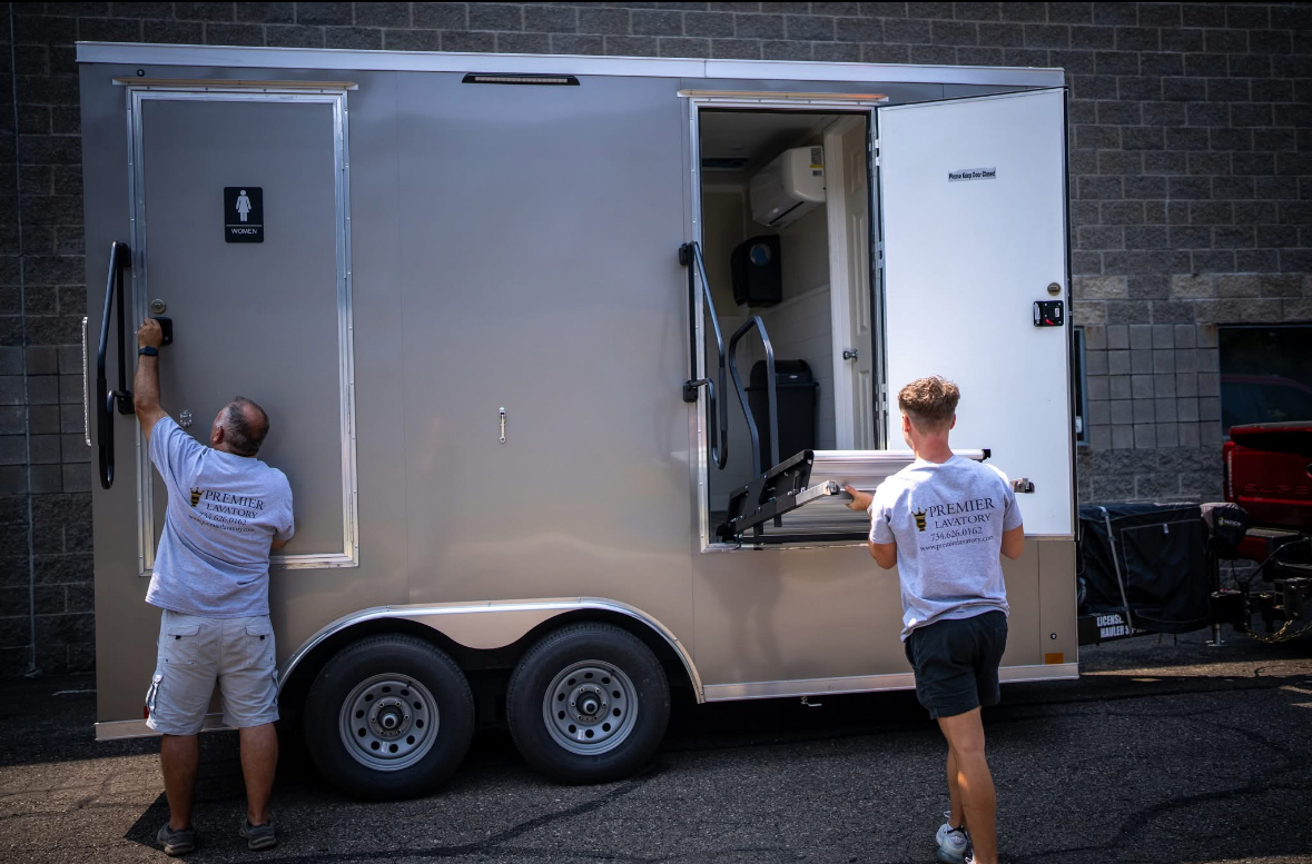 2-Station trailer setup